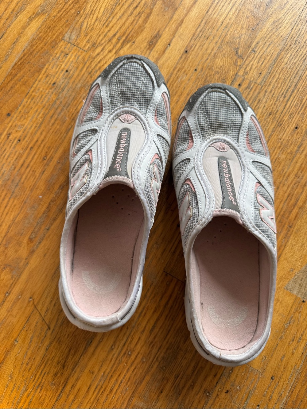 NEW BALANCE retro mule sneakers